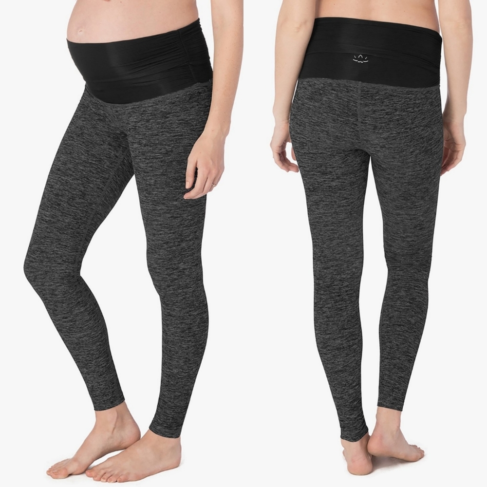 Beyond Yoga grey Hug The Belly maternity leggings